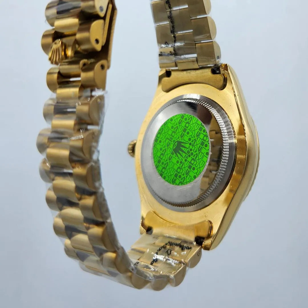 Men’s Luxury Gold Chain Watch with Olive Green Dial – Automatic Style Fluted Bezel Wristwatch