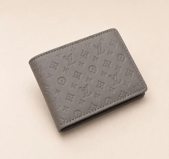 Premium LV-Style Leather Wallet for Men – Elegant & Stylish (with out box)